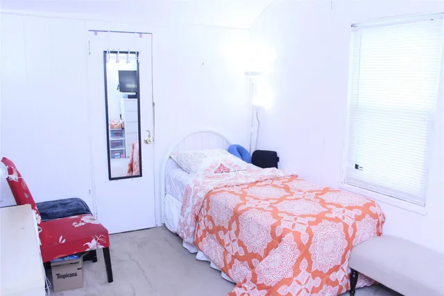 $849,000 | 24 Garnet Place, Elmont, NY 11003