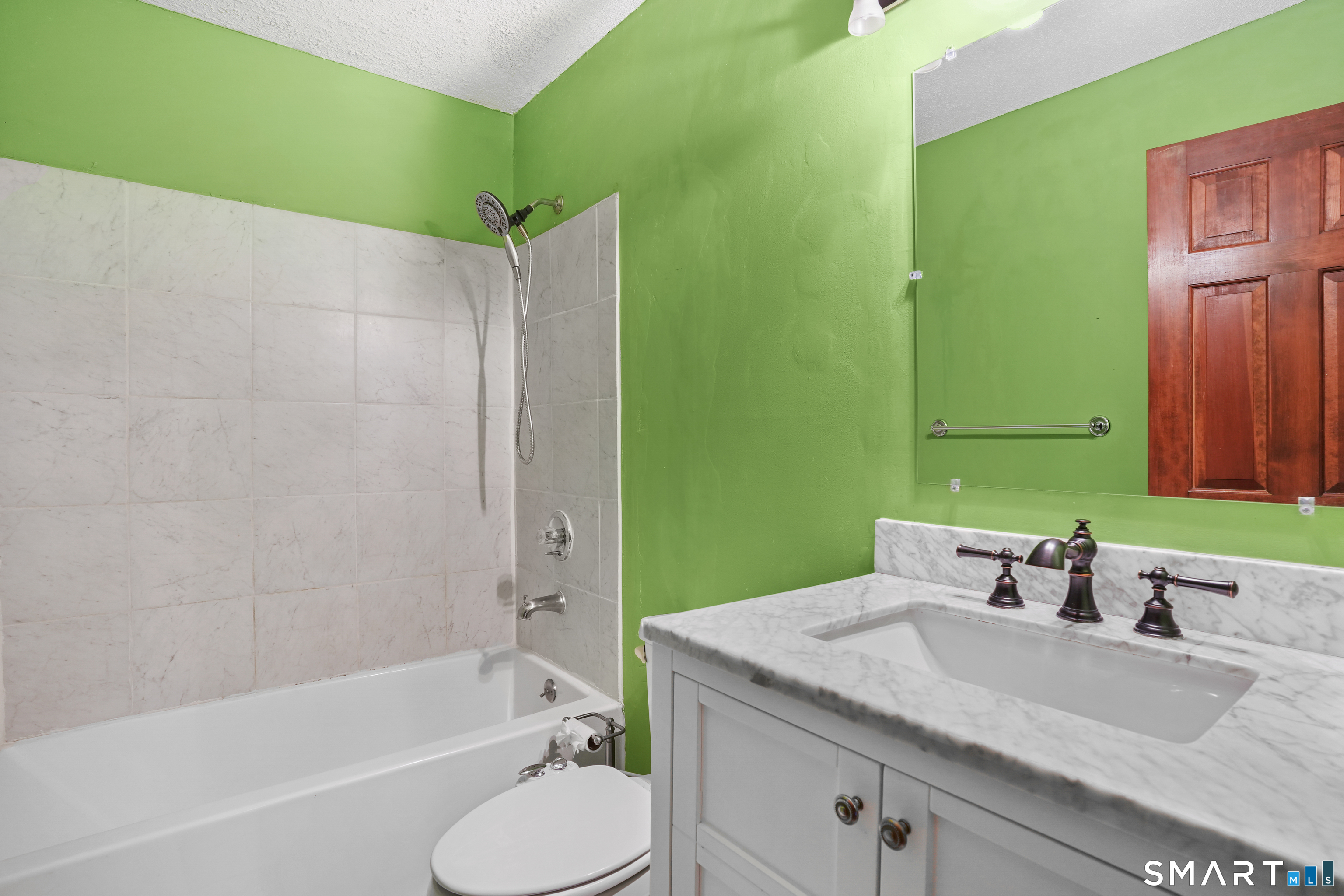 1655 North Colony Road, Unit 17 Meriden, CT 06450 - Photo 18 of 24