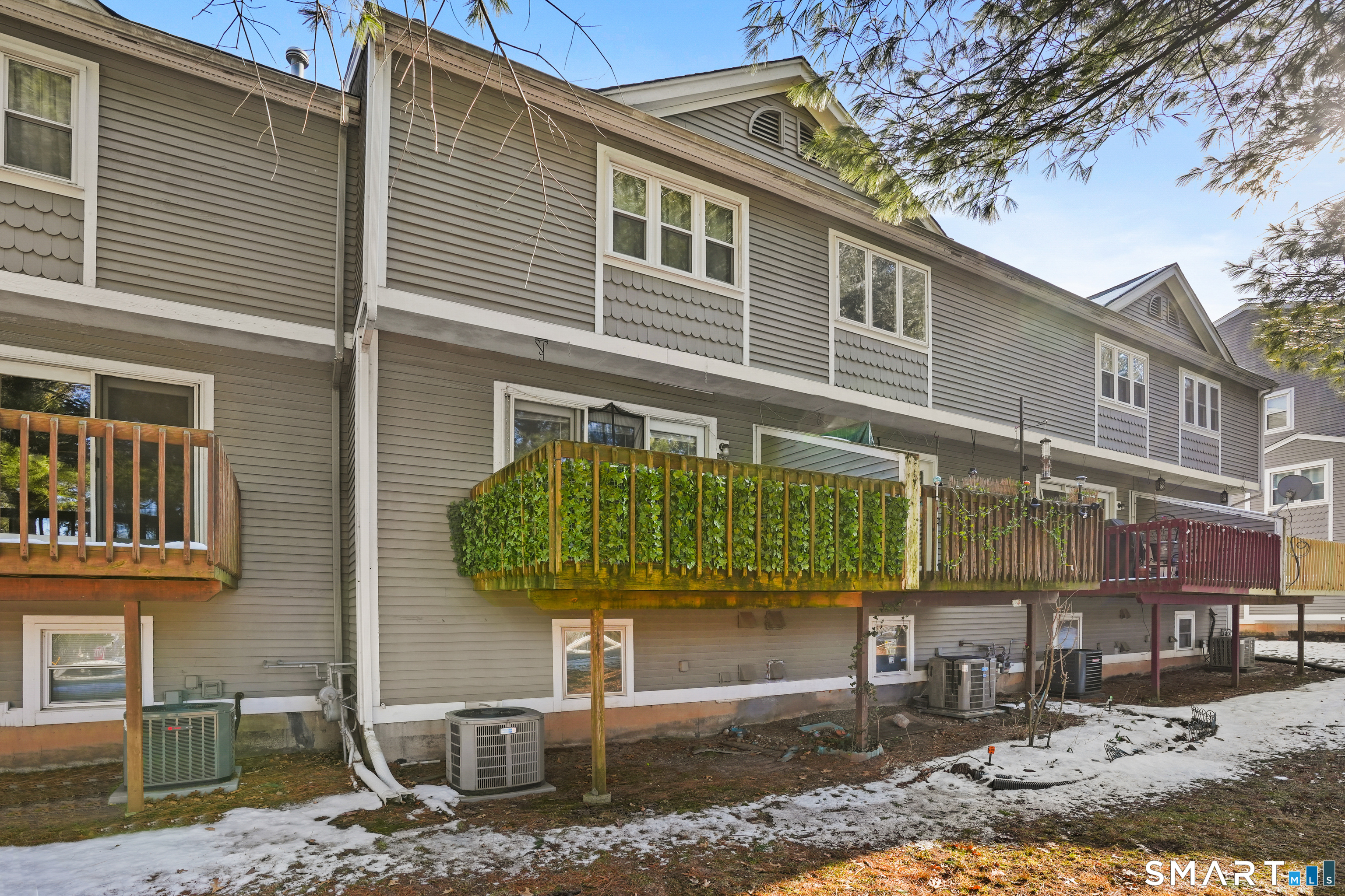 1655 North Colony Road, Unit 17 Meriden, CT 06450 - Photo 3 of 24