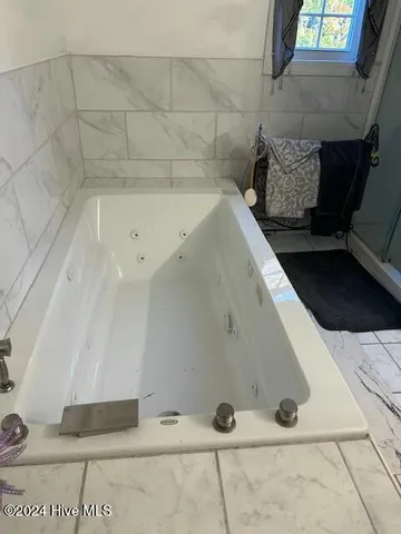 $258,000 | 301 West Pittsylvania Street, Halifax, NC 27839