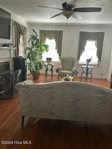 $258,000 | 301 West Pittsylvania Street, Halifax, NC 27839