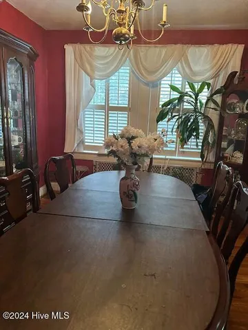 $258,000 | 301 West Pittsylvania Street, Halifax, NC 27839