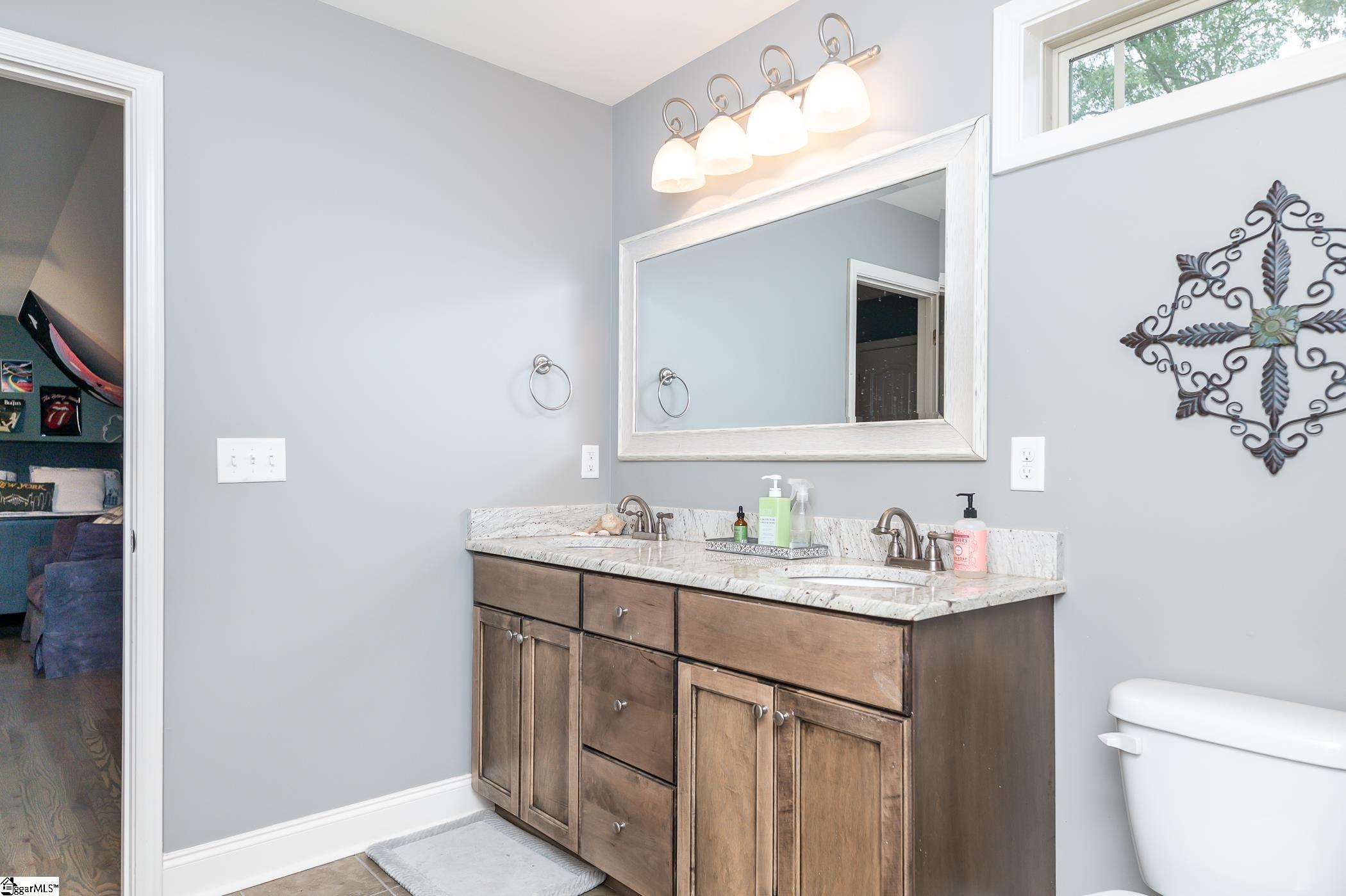 821 Chick Springs Road Greenville, SC 29609 - Photo 23 of 30 Gallery Image 23