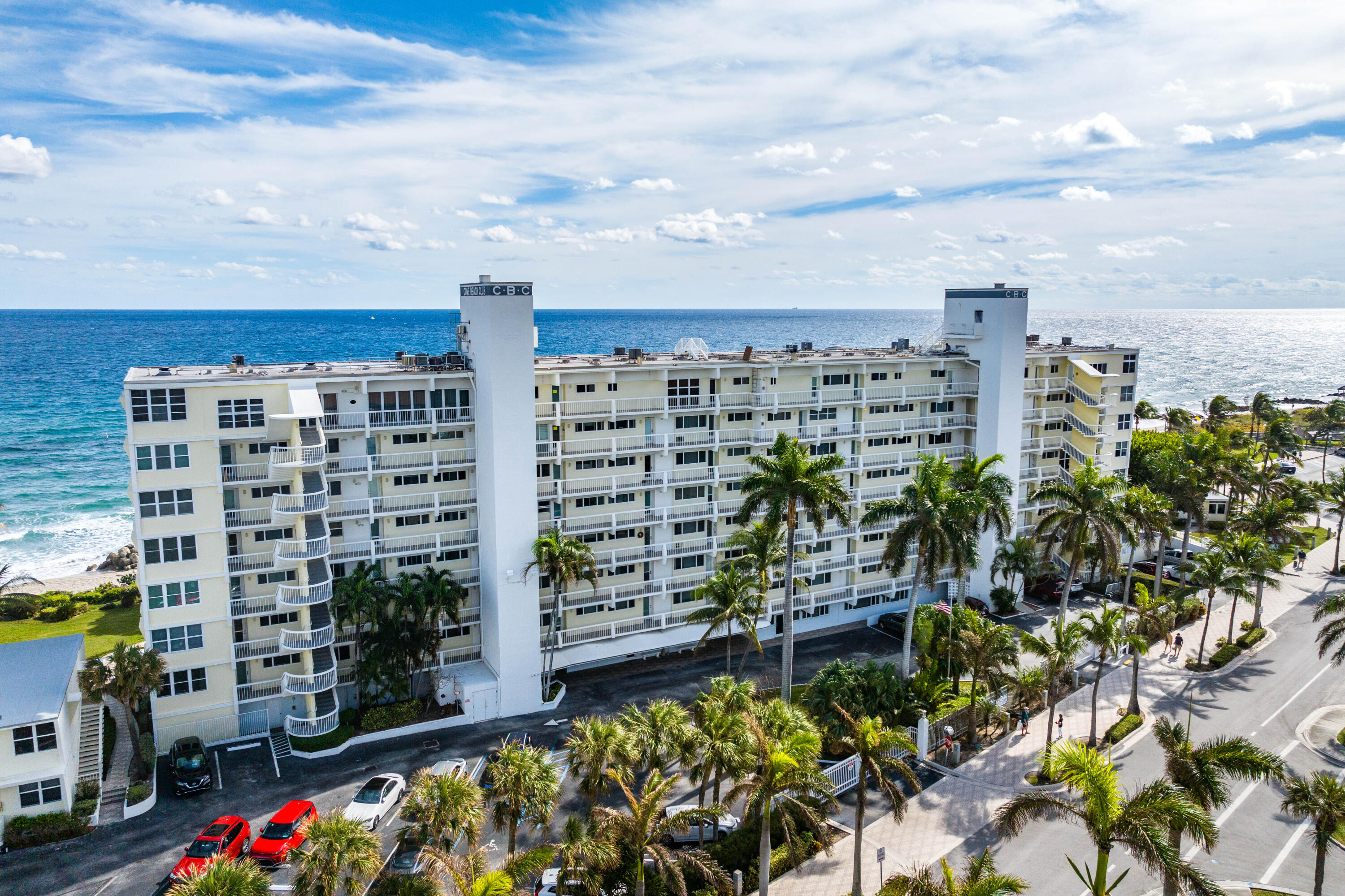 500 Southeast 21st Avenue, Unit 409 Deerfield Beach, FL 33441 - Photo 8 of 14 a city view