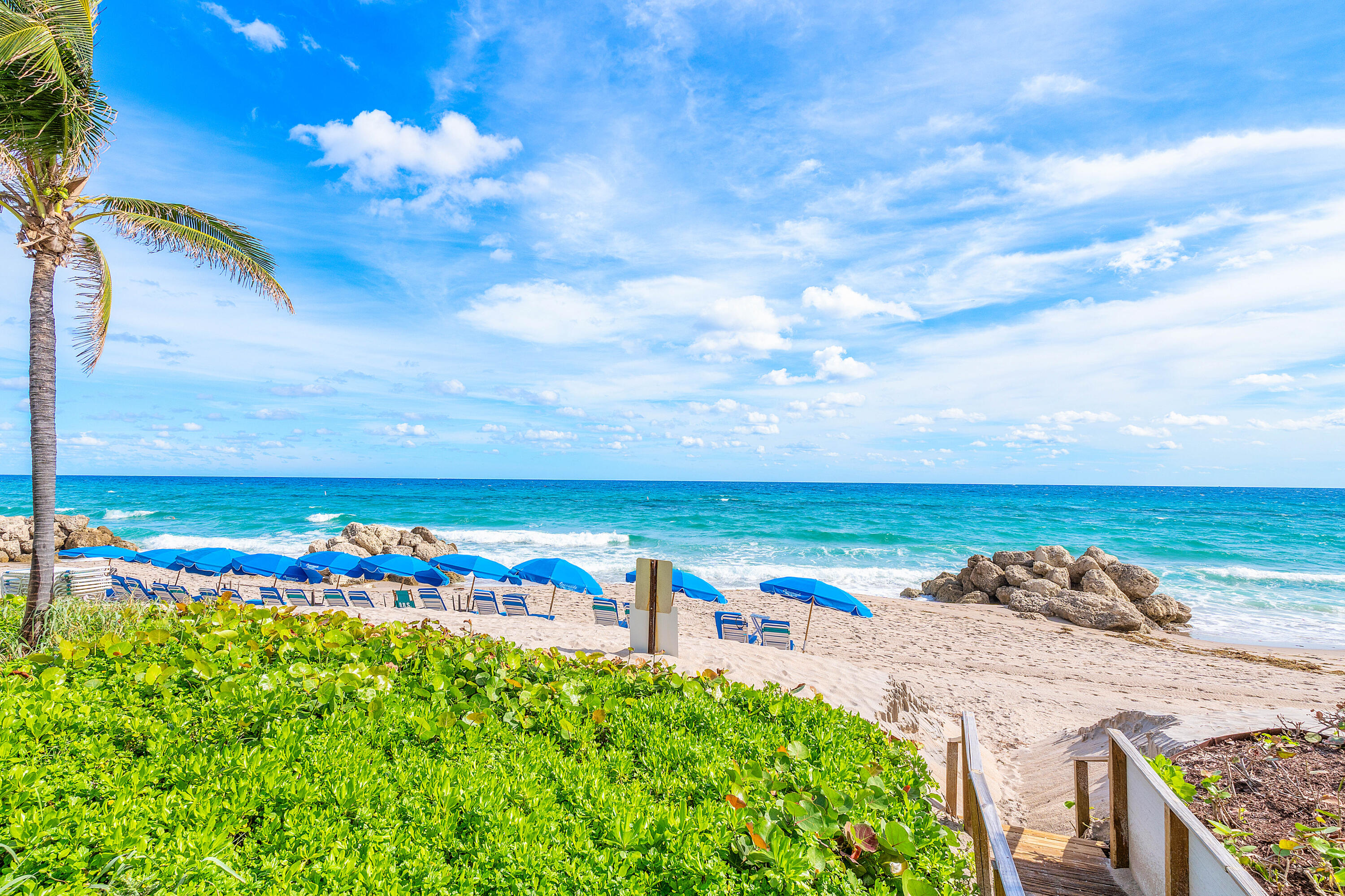 500 Southeast 21st Avenue, Unit 409 Deerfield Beach, FL 33441 - Photo 10 of 14 a view of an ocean and beach