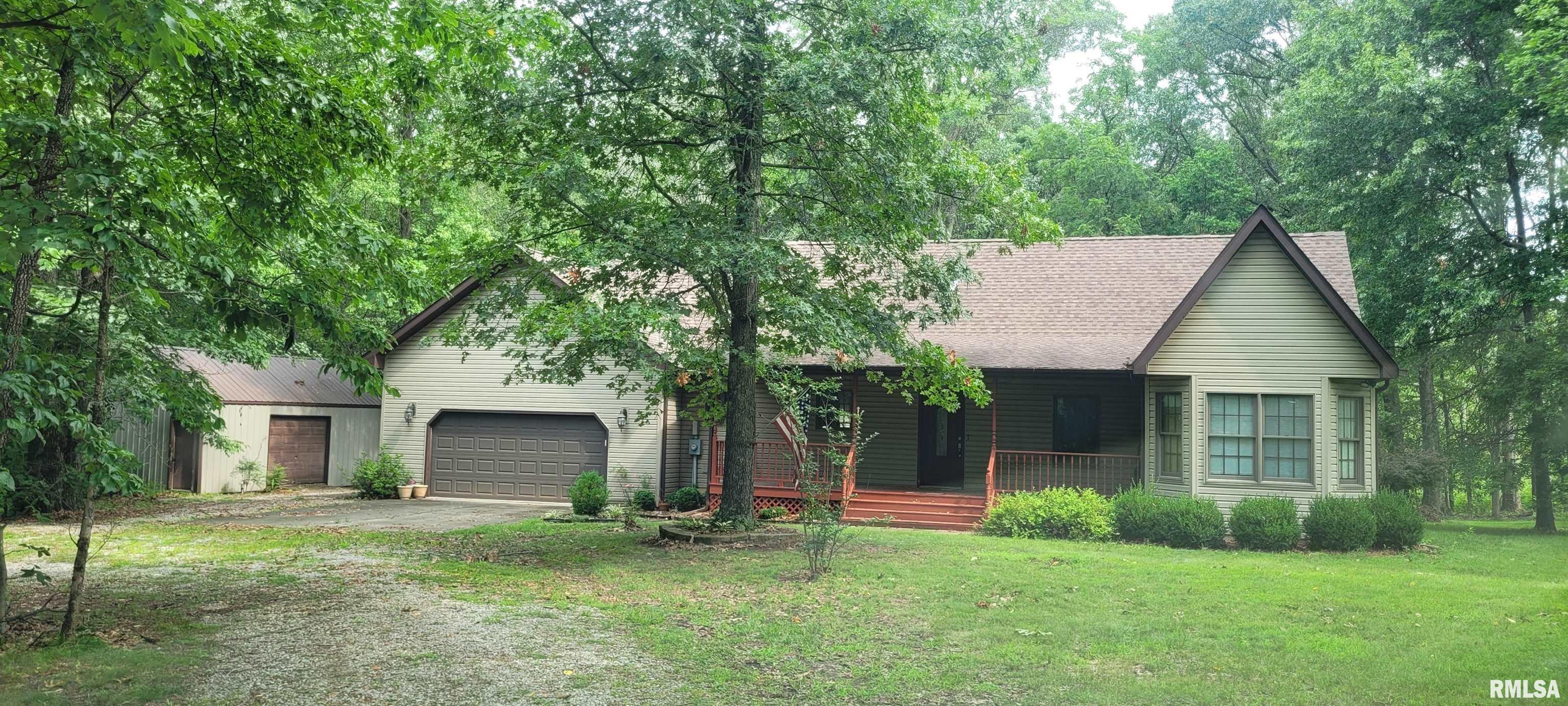 16538 East Campground Road Mount Vernon, IL 62864 - Photo 12 of 47 Gallery Image 12