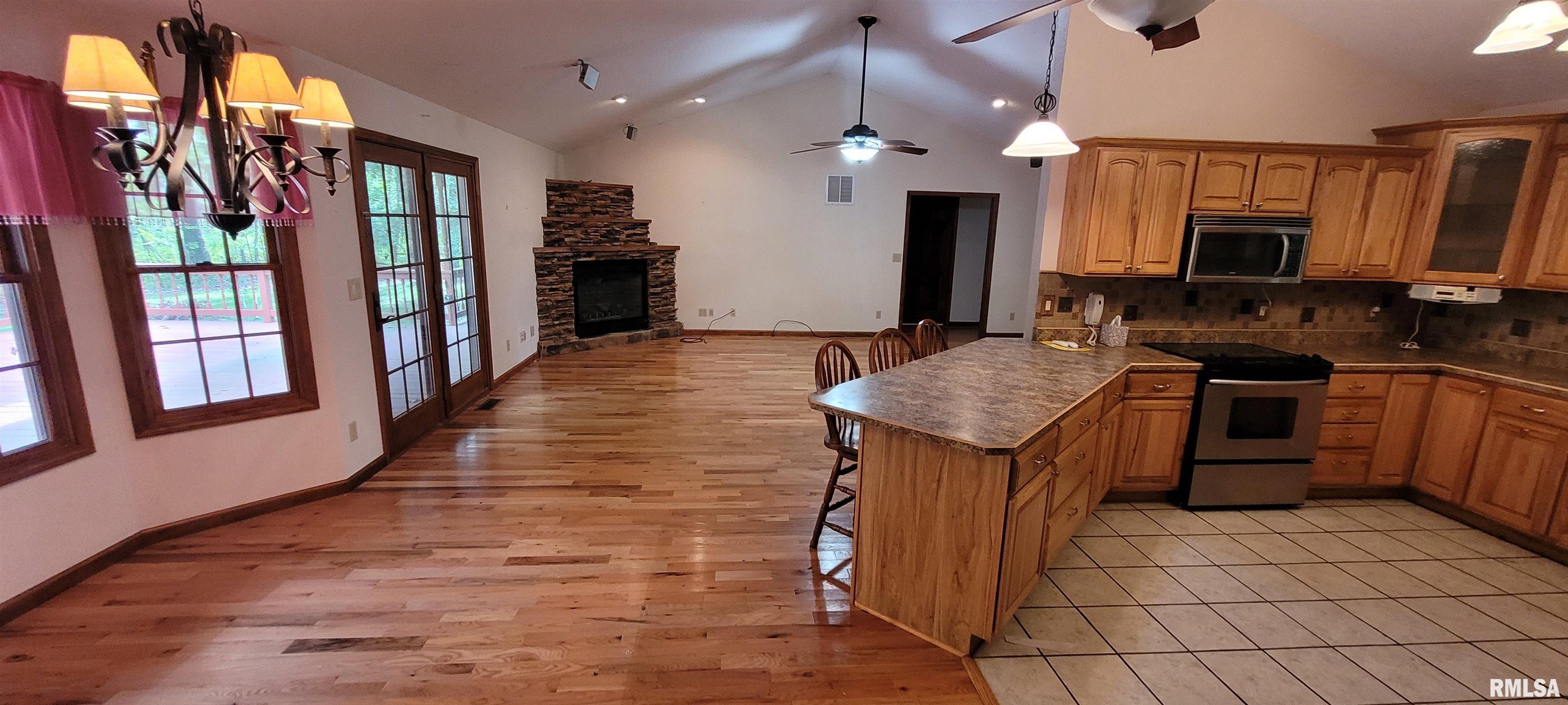 16538 East Campground Road Mount Vernon, IL 62864 - Photo 32 of 47 Gallery Image 32