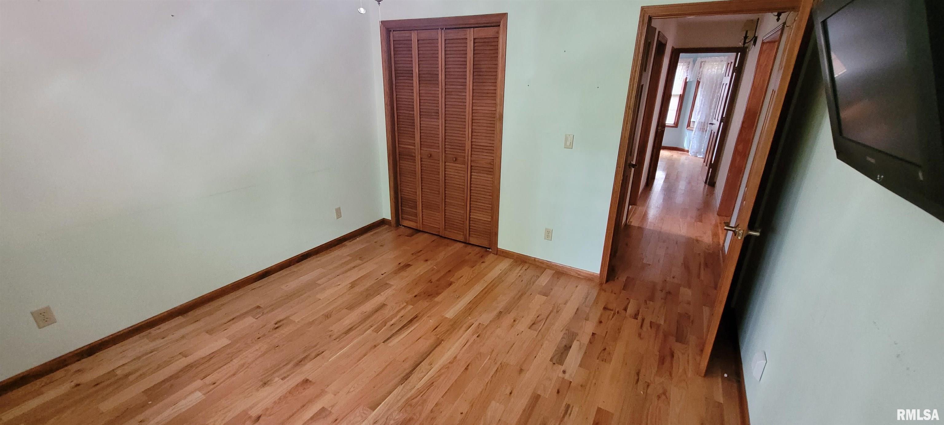 16538 East Campground Road Mount Vernon, IL 62864 - Photo 6 of 47 Gallery Image 6