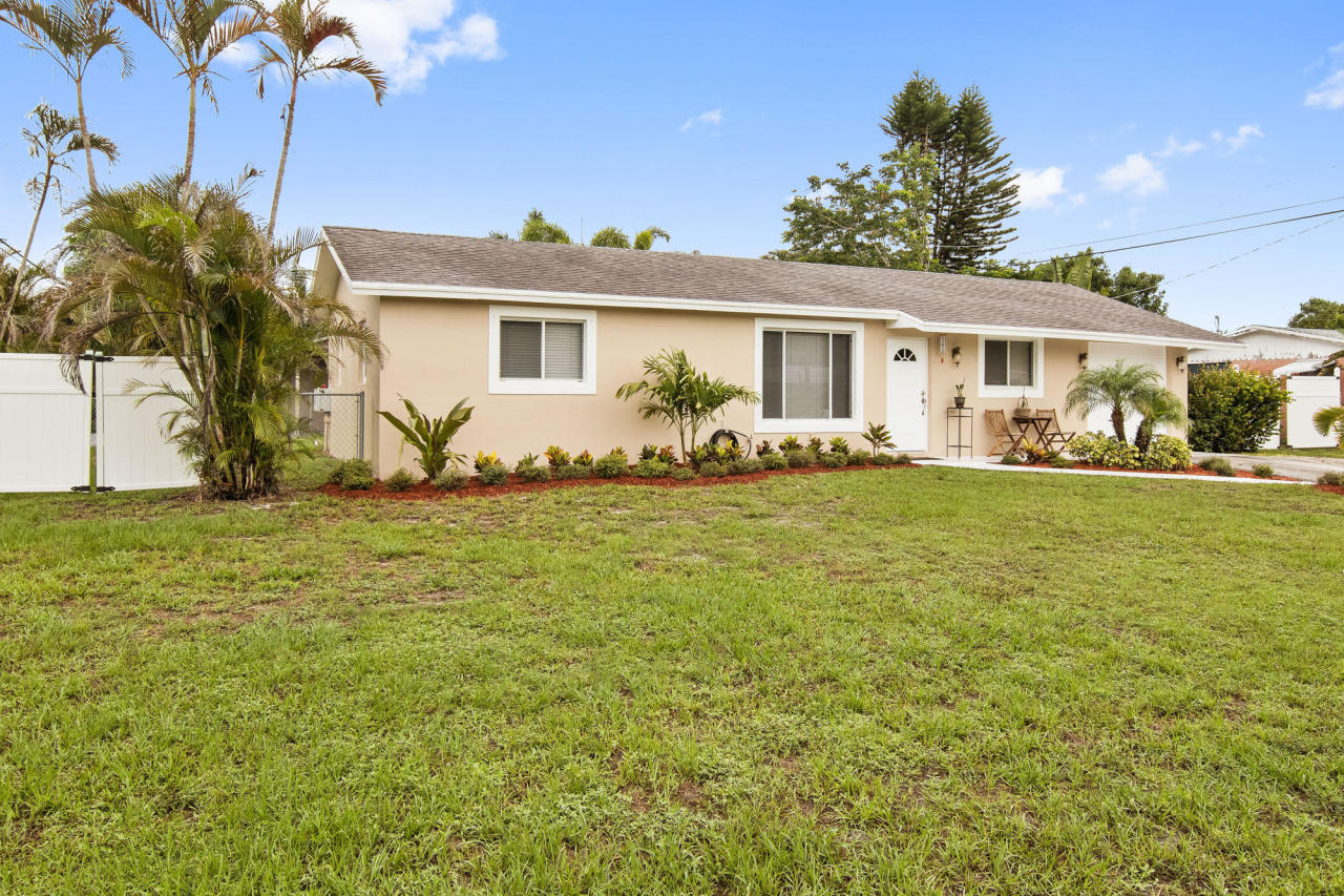 5768 Sullivan Road Jupiter, FL 33458 - Photo 7 of 18 Additional Photo