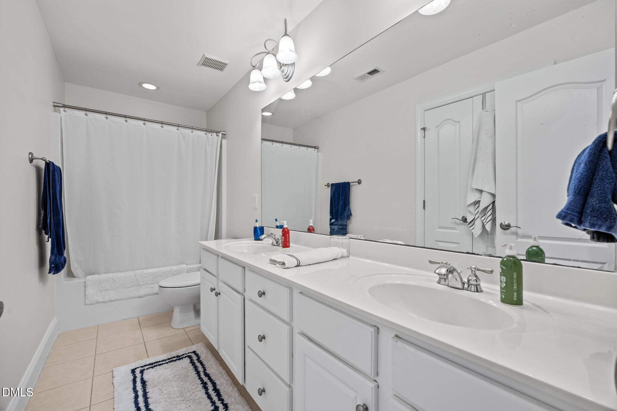 4205 Worley Drive Raleigh, NC 27613 - Photo 28 of 44 26