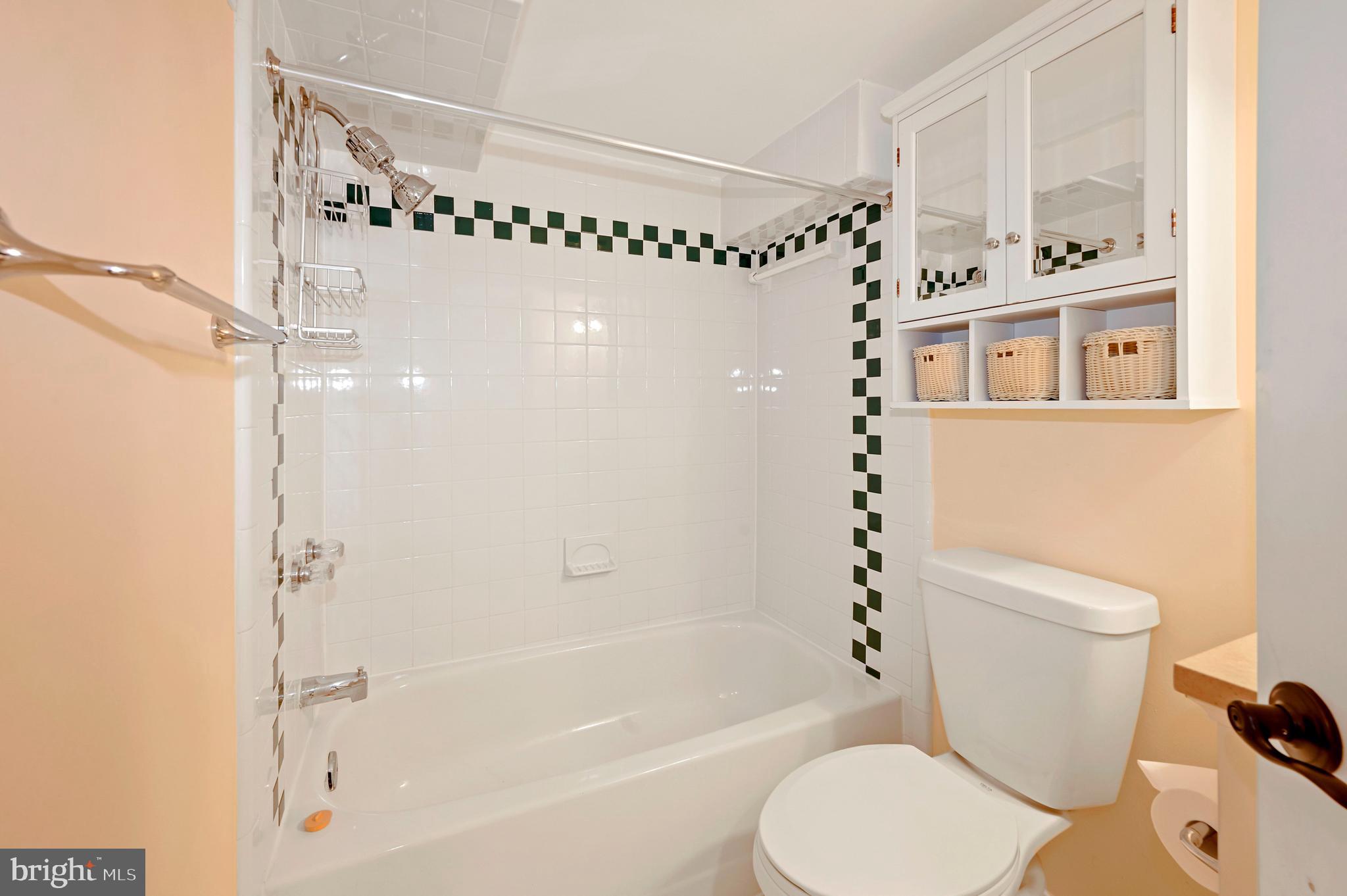 4416 Reservoir Road Northwest Washington, DC 20007 - Photo 35 of 40
