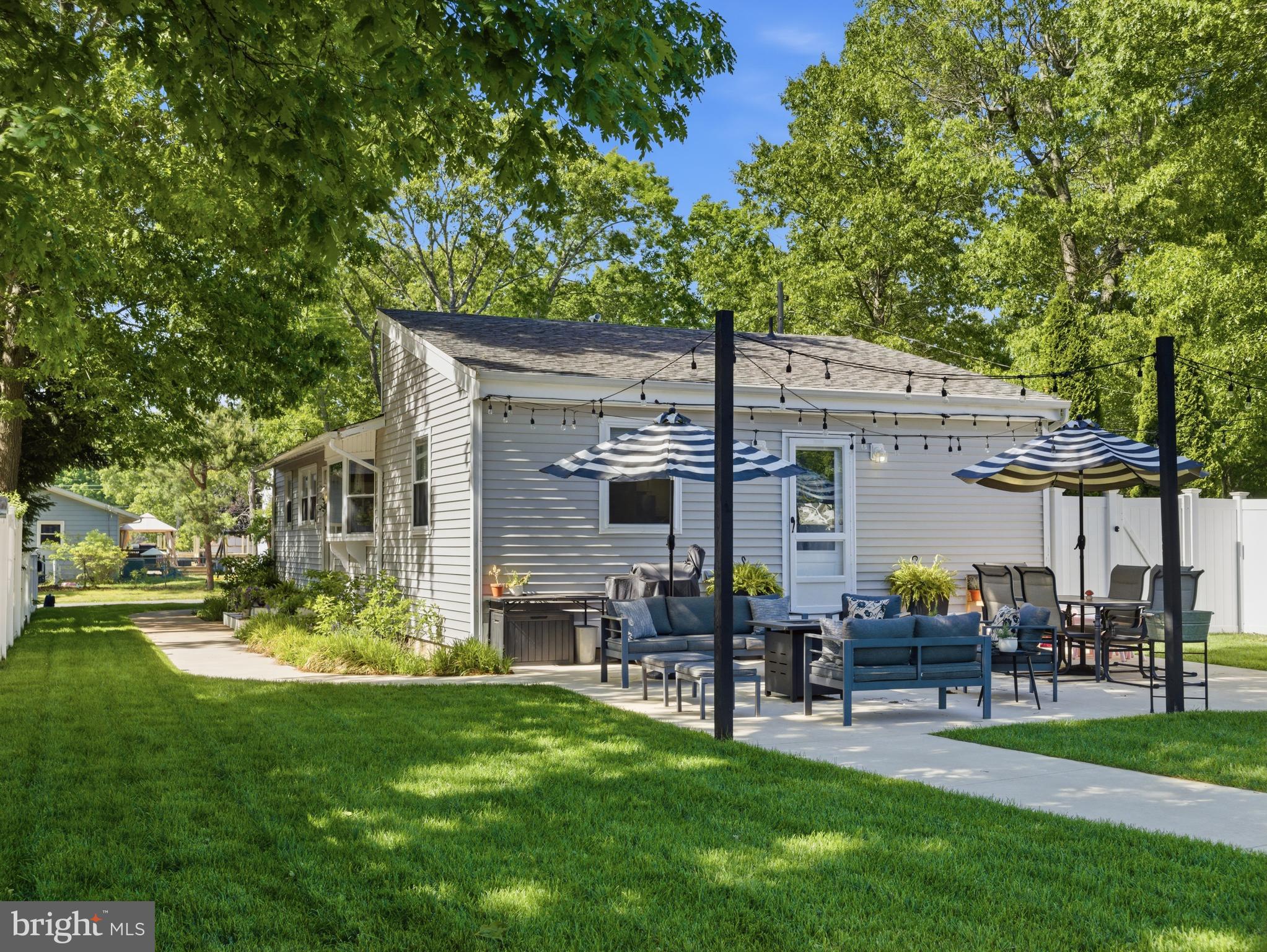114 3rd Avenue Tuckerton, NJ 08087 - Photo 3 of 42