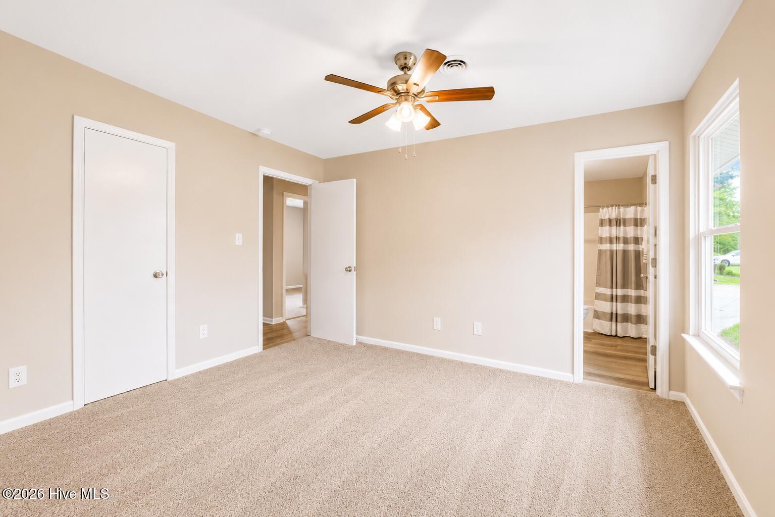 538 Waters Road Jacksonville, NC 28546 - Photo 35 of 41 34