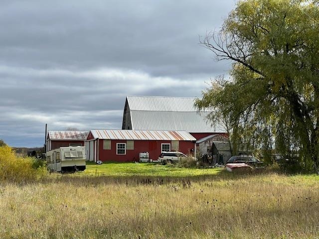 2361 South Merritt Road Merritt, MI 49667 - Photo 3 of 38