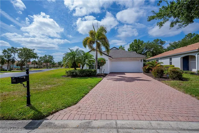 $359,900 | 2335 Summersweet Drive, Alva, FL 33920