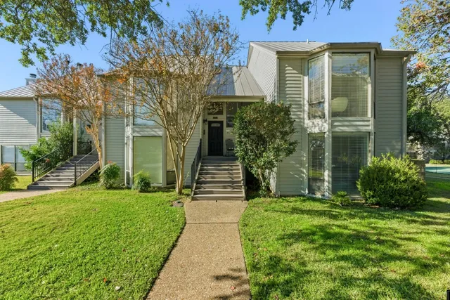$379,900 | 107 World Of Tennis Square, Lakeway, TX 78738