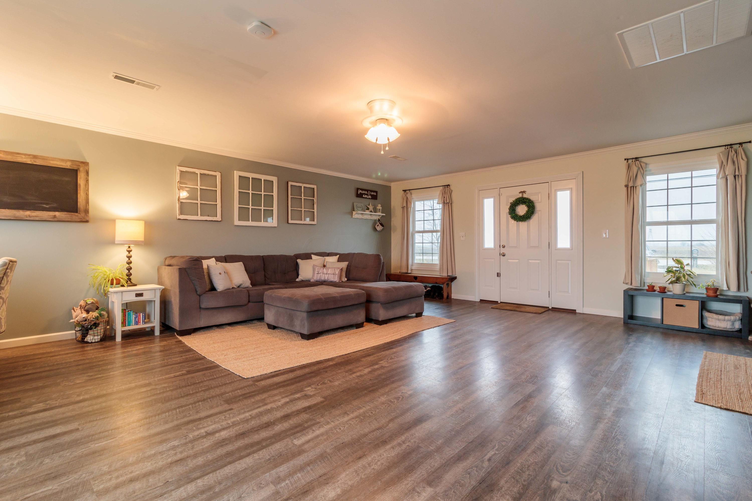 12530 London Road Orient, OH 43146 - Photo 1 of 30 Gallery Image 1