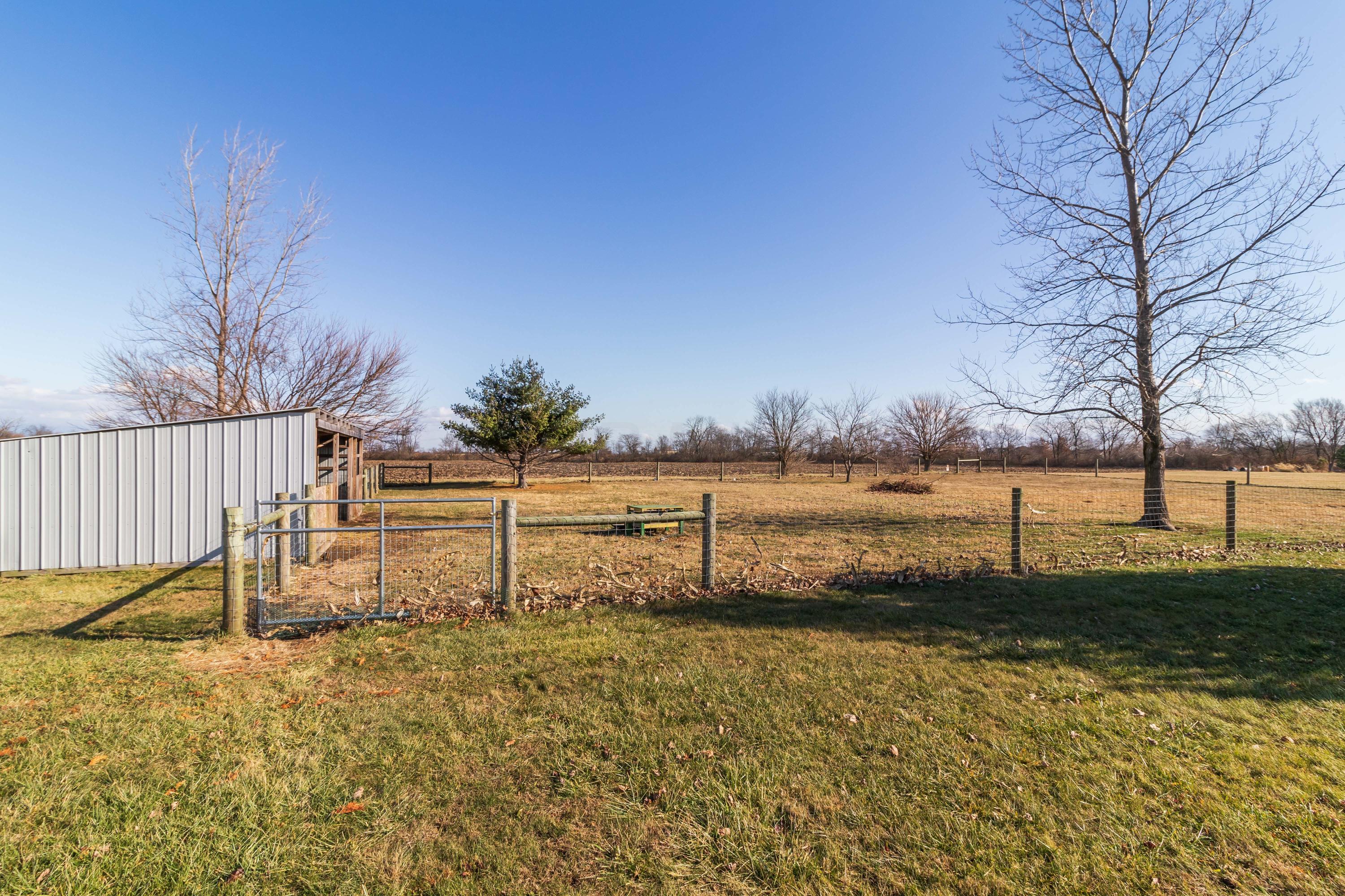 12530 London Road Orient, OH 43146 - Photo 22 of 30 Gallery Image 22