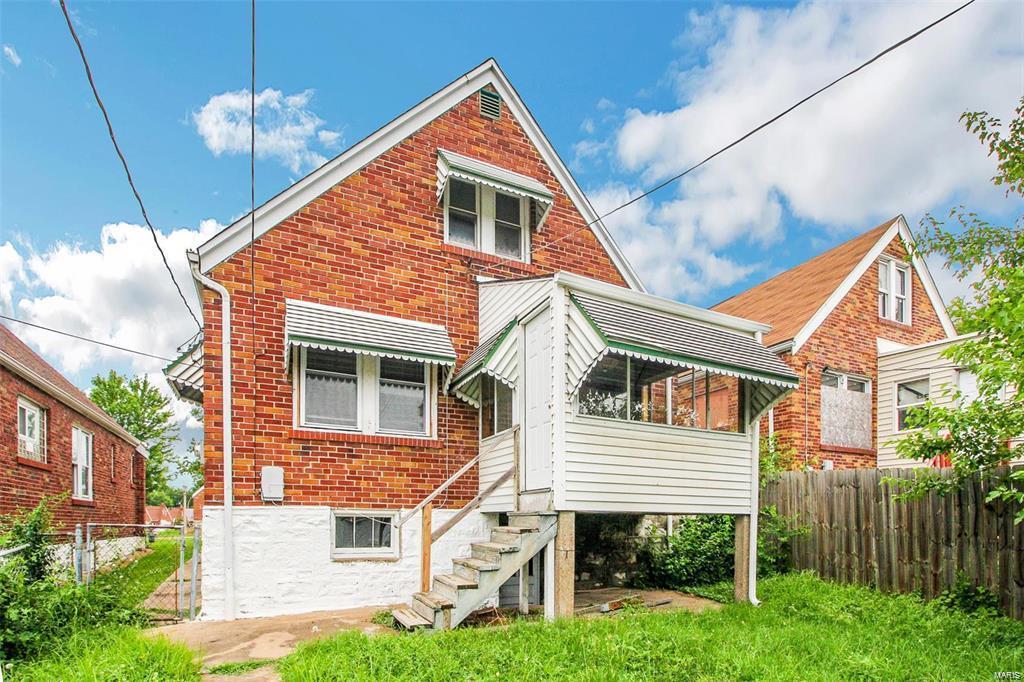 8636 Riverview Boulevard St. Louis, MO 63147 - Photo 2 of 5