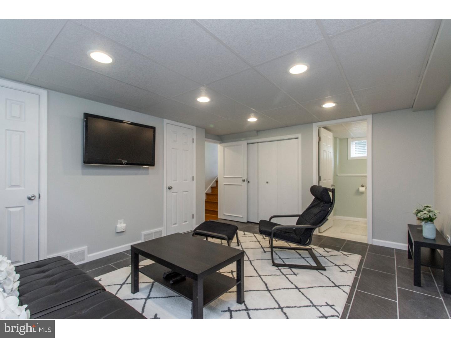409 Hill Road Havertown, PA 19083 - Photo 13 of 25