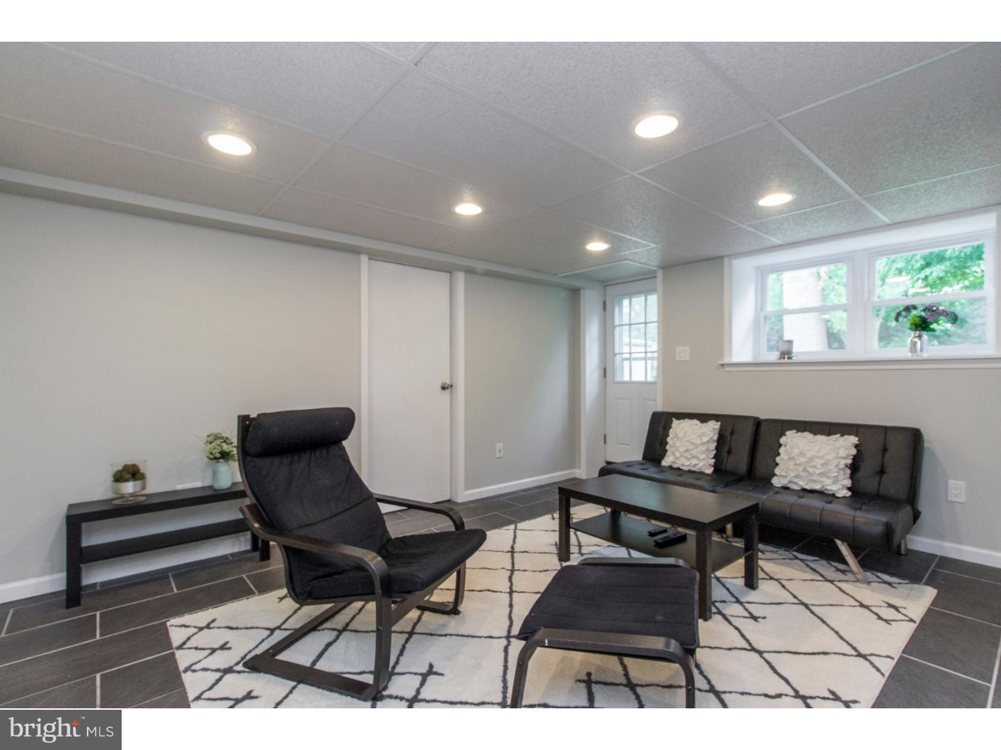 409 Hill Road Havertown, PA 19083 - Photo 14 of 25
