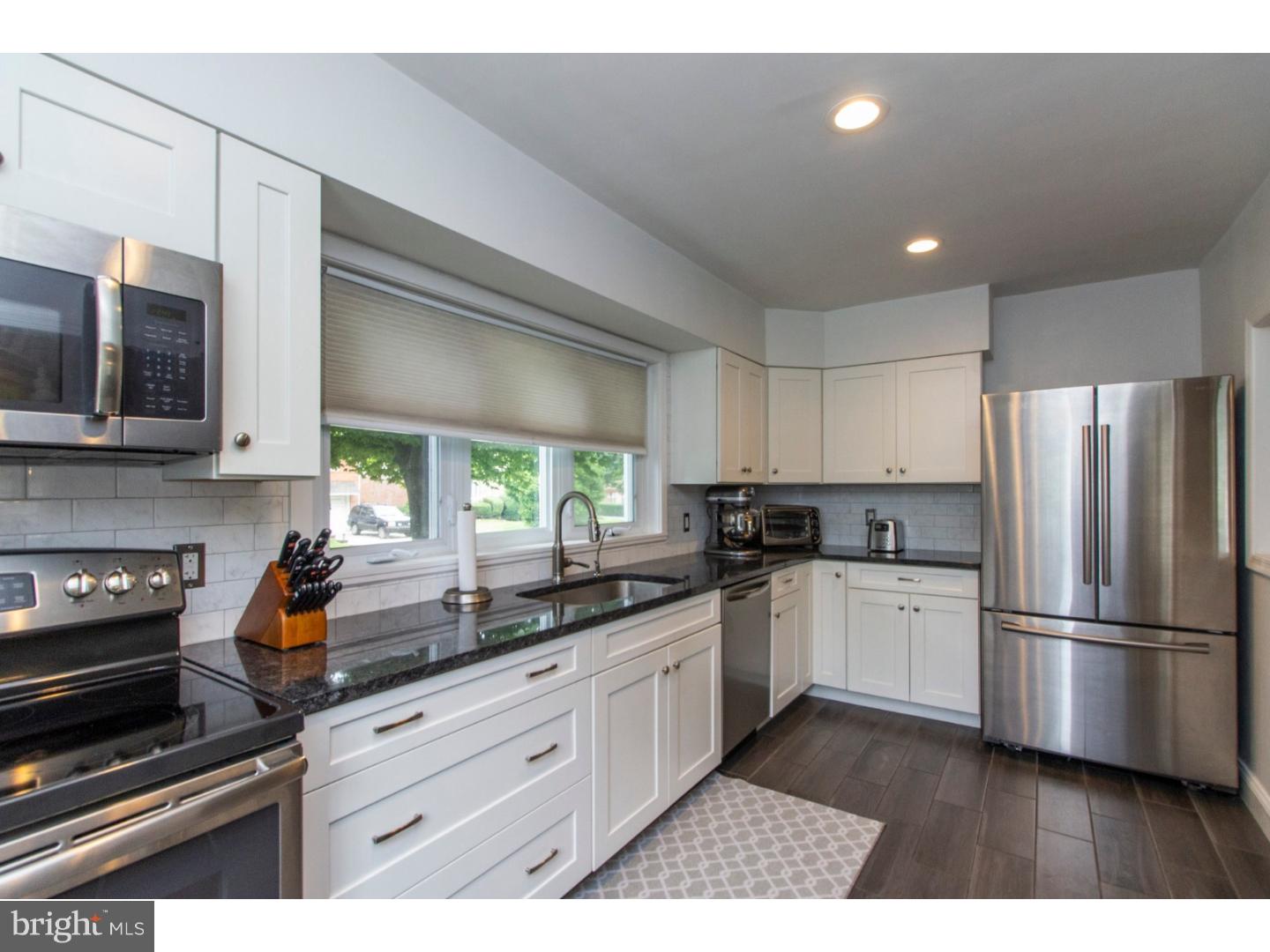409 Hill Road Havertown, PA 19083 - Photo 3 of 25