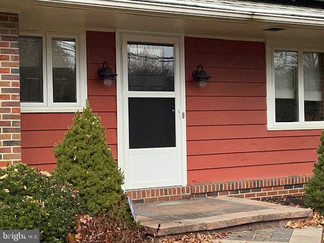 468 Lambs Road Pitman, NJ 08071 - Photo 6 of 47 Front Entrance
