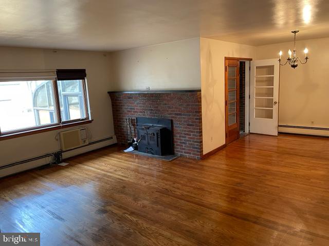 468 Lambs Road Pitman, NJ 08071 - Photo 9 of 47 Living room w/fire place