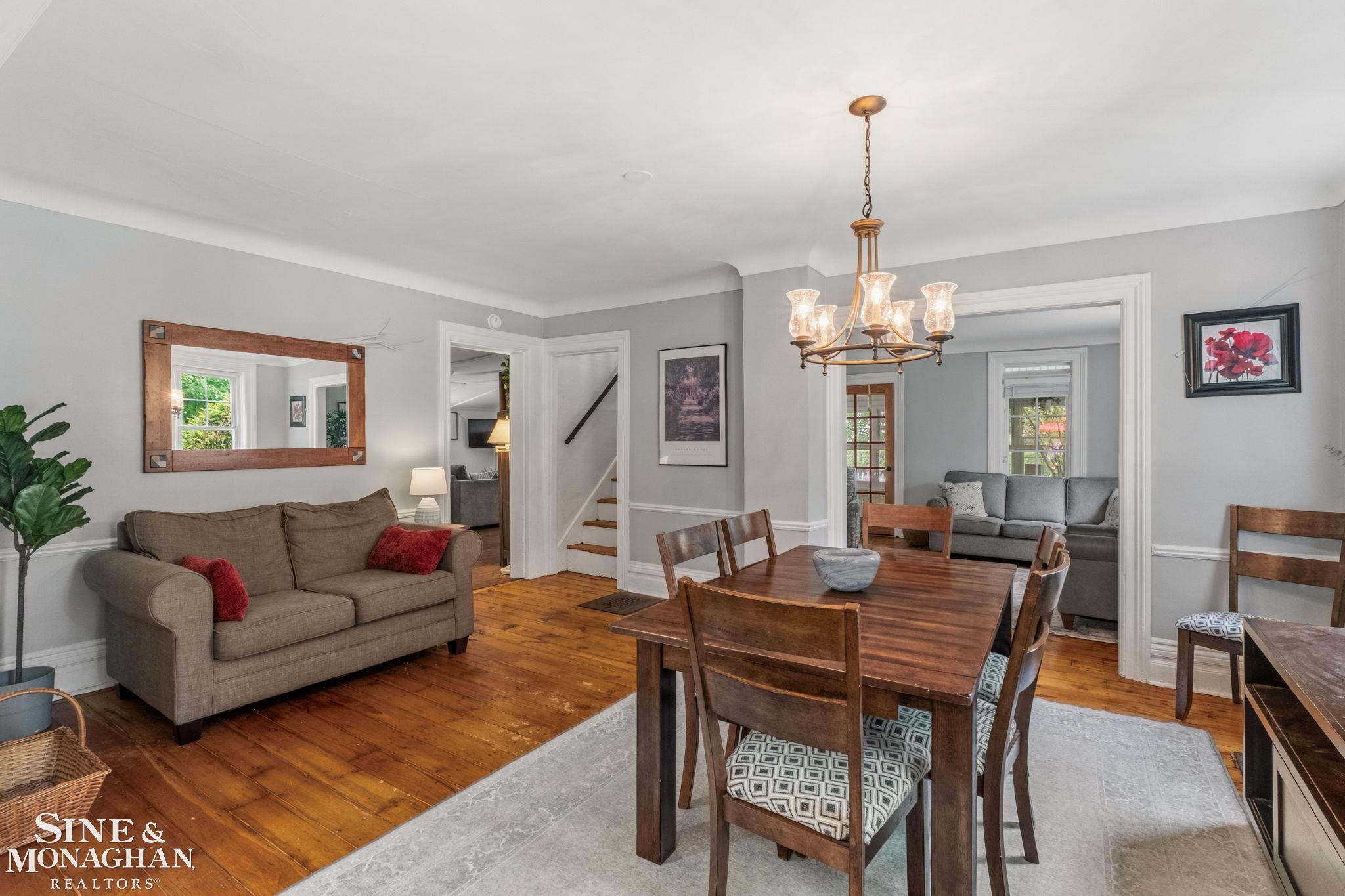 134 Kerby Road Grosse Pointe, MI 48236 - Photo 17 of 69 50213365-f1843823-73d9-49e3-ad8c-a70e1523413a.JPG