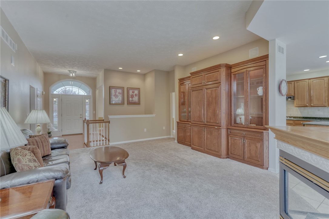 67 Angels Path Penfield, NY 14580 - Photo 11 of 47 GREAT ROOM