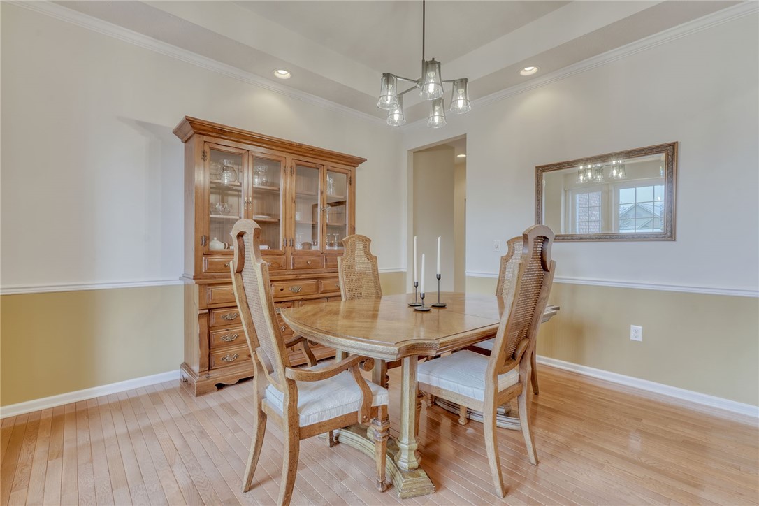 67 Angels Path Penfield, NY 14580 - Photo 7 of 47 DINING