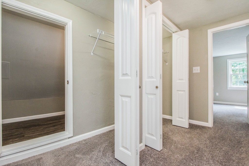 121 Upton Road Westborough, MA 01581 - Photo 17 of 26 Gallery Image 17