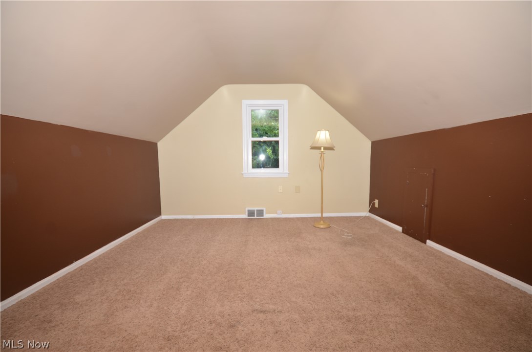 2865 Lee Road Silver Lake, OH 44224 - Photo 21 of 35