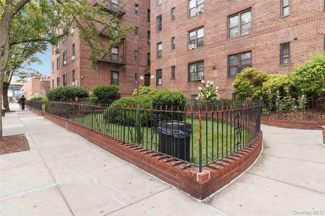 $294,000 | 37-56 87th Street, Unit 5D | Jackson Heights