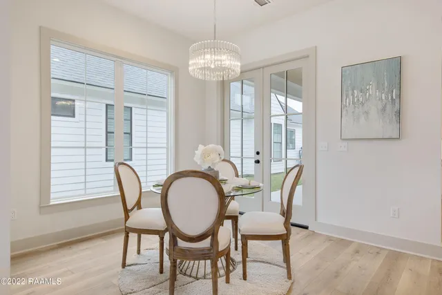 $2,400 | 103 Wishing Wl Drive, Broussard, LA 70518