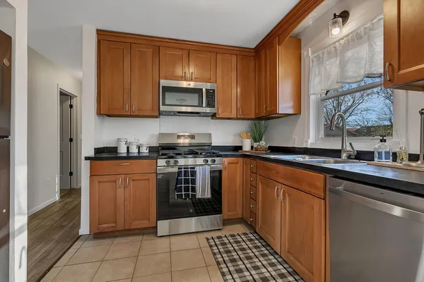$250,000 | 1212 14th Avenue Southeast, St. Cloud, MN 56304