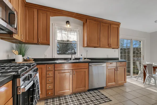 $250,000 | 1212 14th Avenue Southeast, St. Cloud, MN 56304