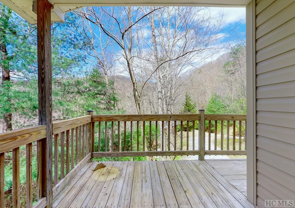 96 Laurel Ridge Franklin, NC 28734 - Photo 9 of 67 Gallery Image 9