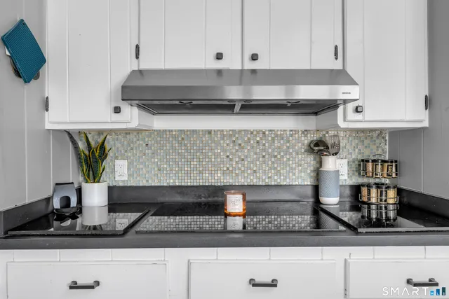 $380,000 | 3 Hilltop Drive, Ledyard, CT 06339