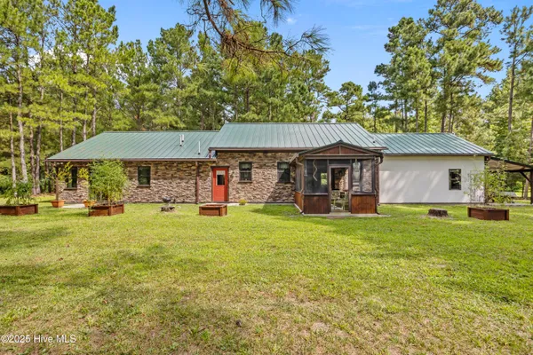 $689,000 | 970 East Waterway Drive, Belhaven, NC 27810