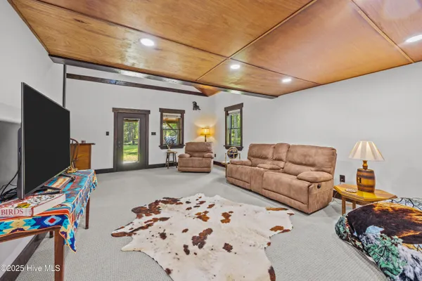 $689,000 | 970 East Waterway Drive, Belhaven, NC 27810