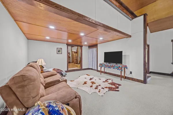 $689,000 | 970 East Waterway Drive, Belhaven, NC 27810