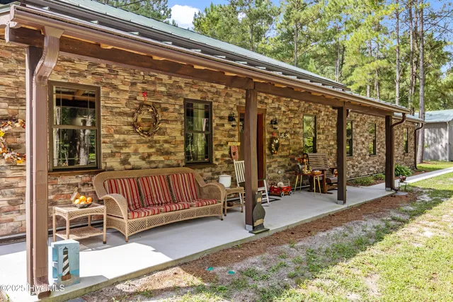 $699,000 | 970 East Waterway Drive, Belhaven, NC 27810