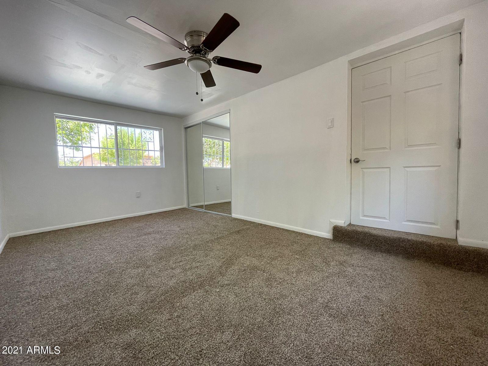 637 East 16th Street Douglas, AZ 85607 - Photo 13 of 29 7dc1f359-fa64-467d-8359-d8cc93434e93 cop