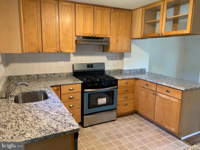 3 Stockwell Road Wilmington, DE 19809 - Photo 6 of 15 Kitchen