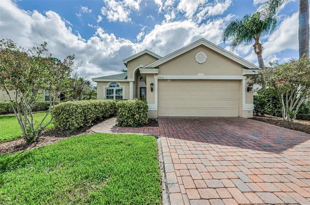 $420,000 | 10316 Sorenstam Drive, Trinity, FL 34655