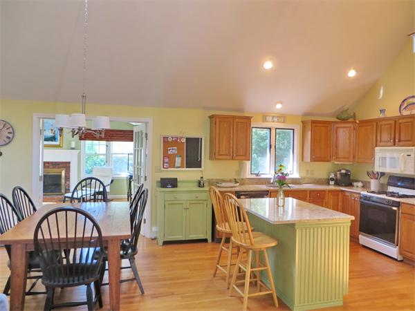 16 Captain Bearse Road Harwich, MA 02645 - Photo 10 of 25 Gallery Image 10
