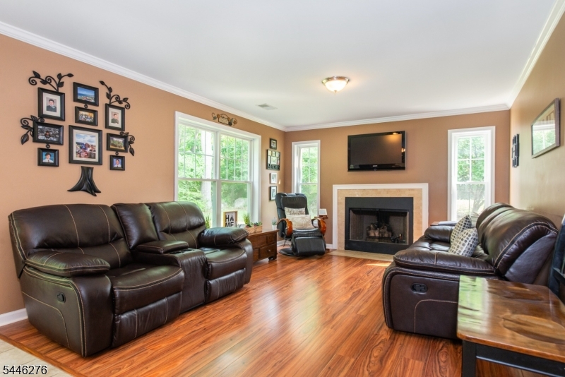 8 Spruce Drive Andover, NJ 07821 - Photo 6 of 50