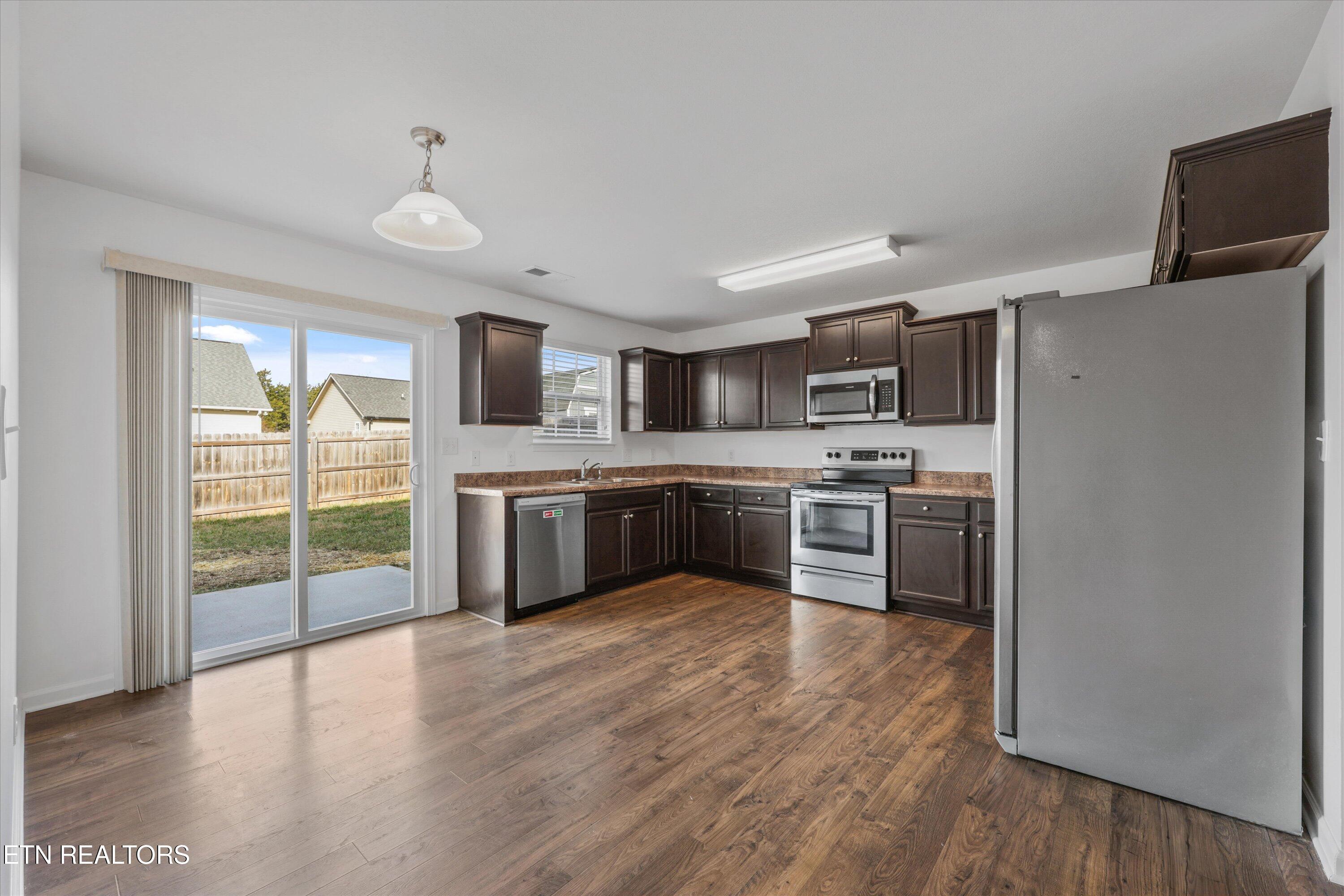 7119 Forest Willow Lane Corryton, TN 37721 - Photo 12 of 32 12-7119 Forest Willow Ln 10