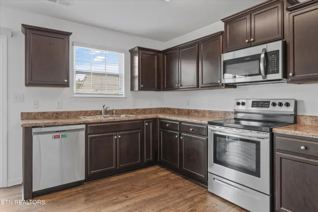 $324,900 | 7119 Forest Willow Lane, Corryton, TN 37721